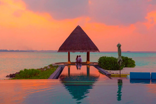 bali romantic escape: hills & horizon