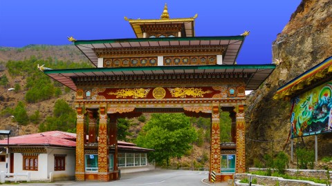 Gate at Chuzom
