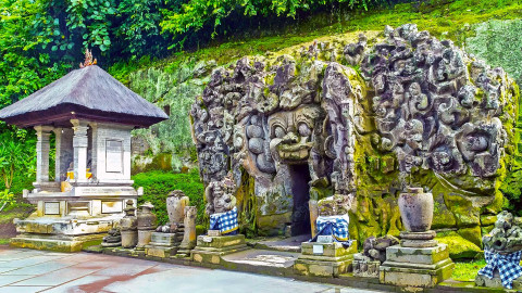 Goa Gajah Bali