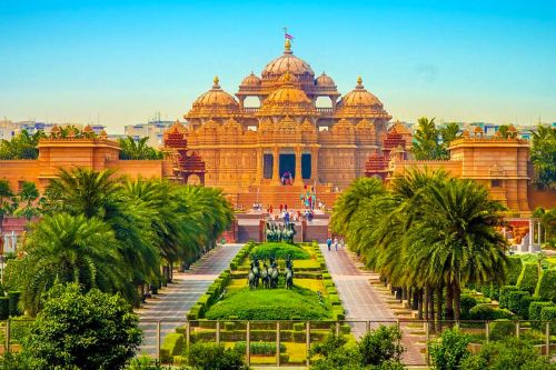 Pilgrimage Tour Package with Spiritual Experience