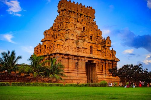 Tamilnadu Temple Tour Package with Heritage Sightseeing